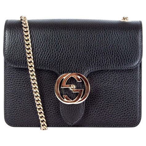 gucci interlocking gg shoulder bag